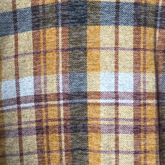 Plaid Hoodie - Picture 5 of 5